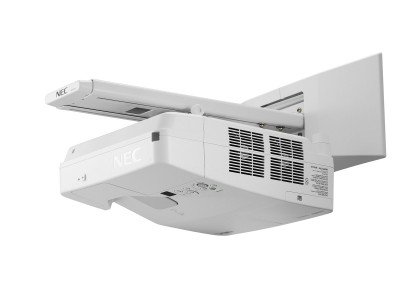Широкоформатный ультракорткофокусный проектор NEC UM301W в комплекте с креплением